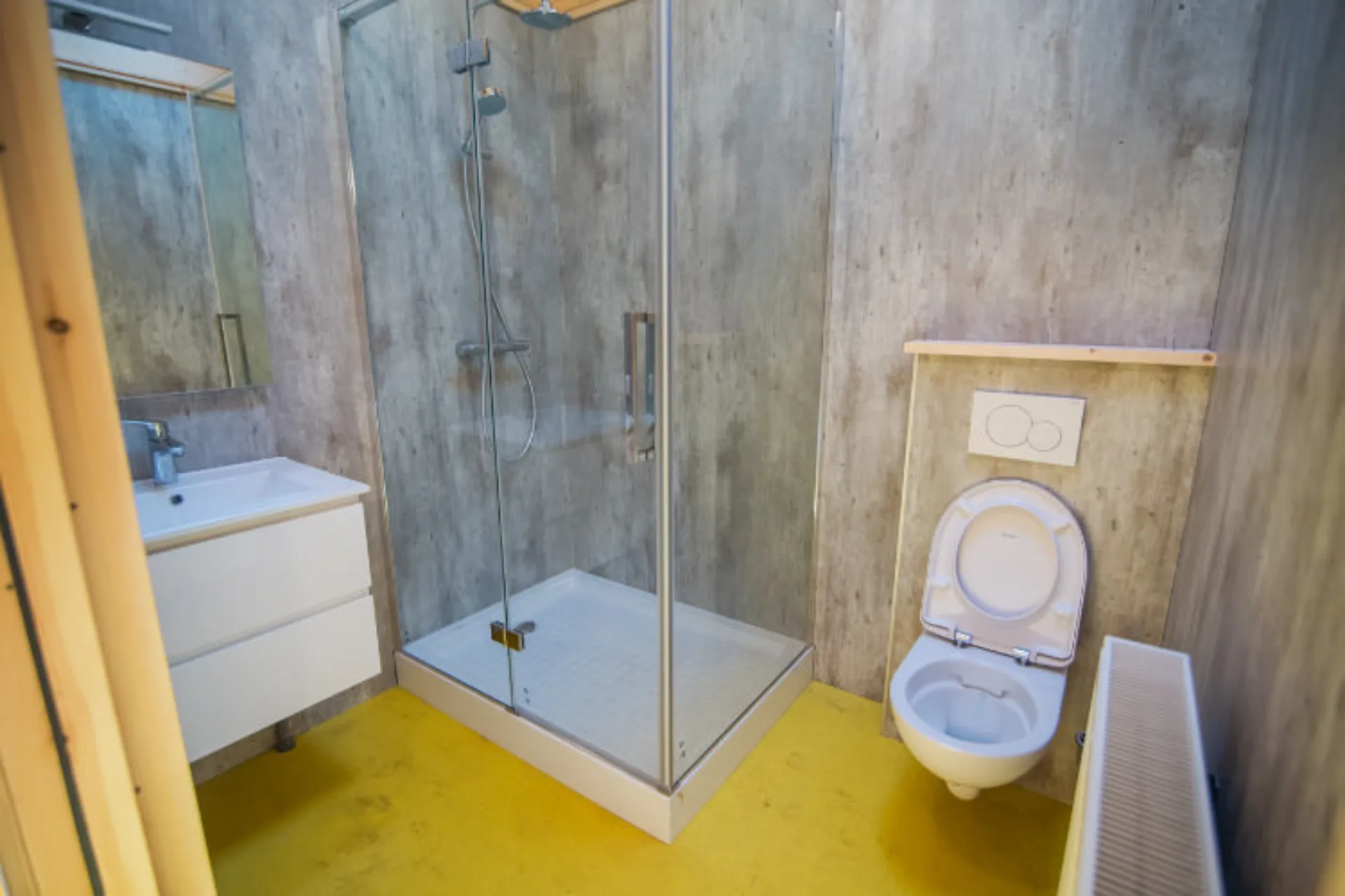 Toiletgebouw kamperen 4