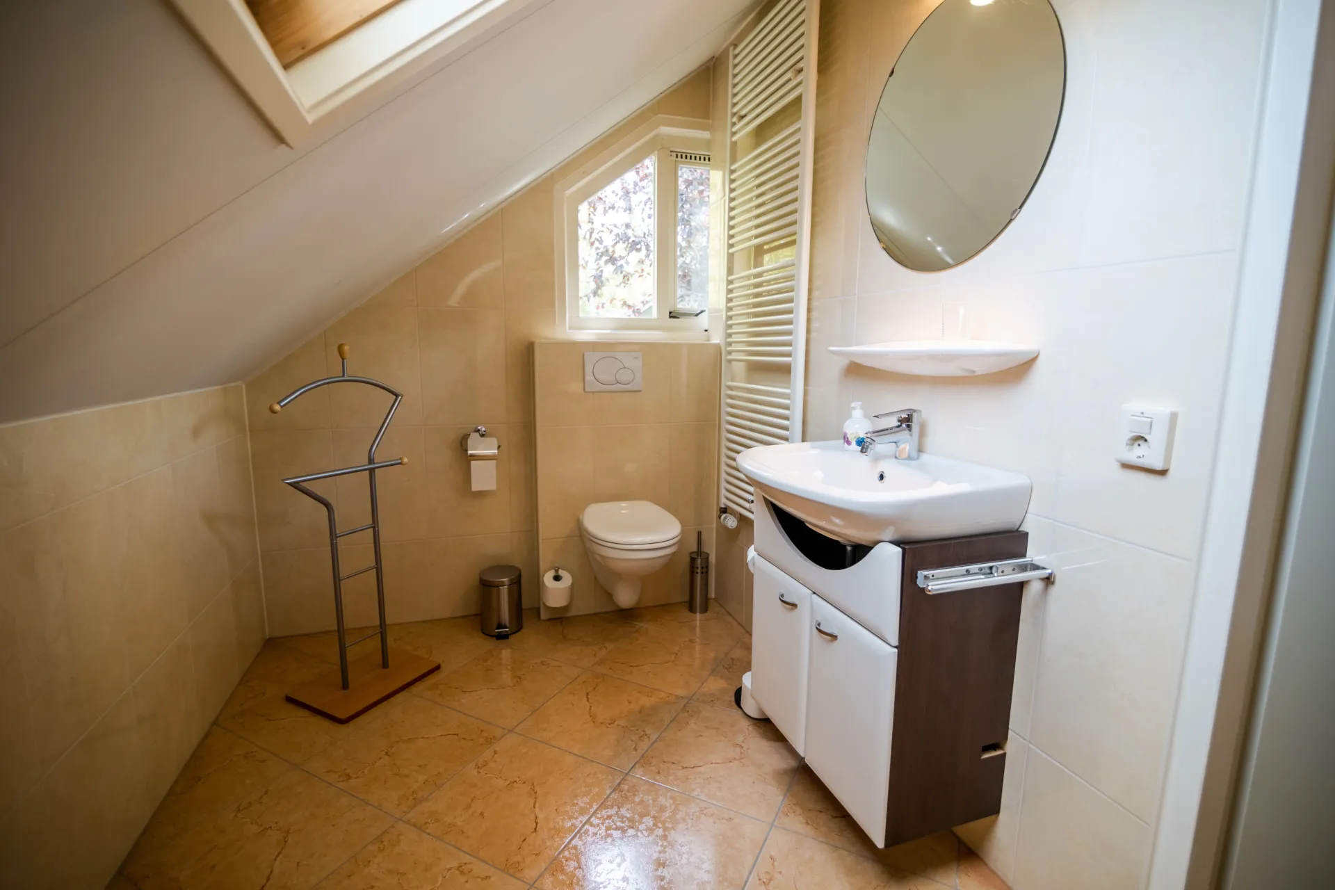 Wc D37