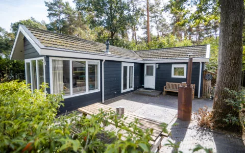 Huisje tuin c51